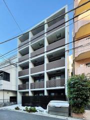 CREAL新宿