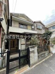 ＪＲ片町線四条畷駅まで徒歩11分