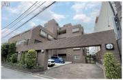 東京メトロ東西線神楽坂駅まで徒歩9分