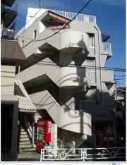 京王線幡ヶ谷駅まで徒歩10分