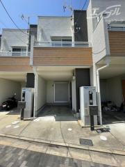 ラ カーサ一津屋