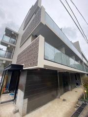 都営大江戸線若松河田駅まで徒歩8分