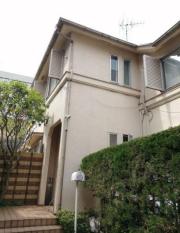 桜井ハウスA棟1-2階