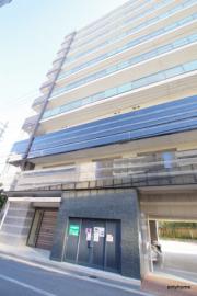 地下鉄御堂筋線梅田駅まで徒歩18分