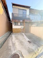 近鉄道明寺線柏原南口駅まで徒歩5分