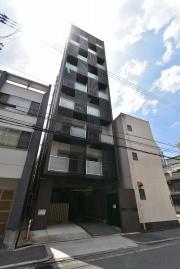 地下鉄堺筋線南森町駅まで徒歩5分