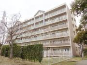阪急京都線総持寺駅まで徒歩18分