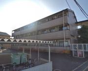南海泉北線和泉中央駅まで徒歩13分