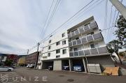 地下鉄南北線自衛隊前駅まで徒歩5分
