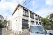 東急田園都市線鷺沼駅までバス約13分 徒歩2分