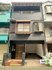 ＪＲ大阪環状線大正駅までバス約19分 徒歩4分