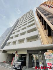 Leben Glanz 平和大通り