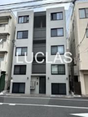ルーナクレシェンテ早稲田