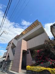 近鉄難波・奈良線八戸ノ里駅まで徒歩5分