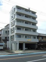 ＪＲ山陽本線英賀保駅まで徒歩8分