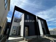 ロイヤルシティ頭陀寺 A