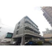 ファミリア岩倉