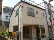 西戸部町貸家