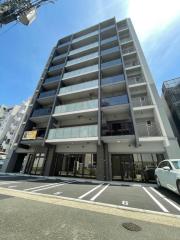 MODERN ASPIRATION The HAKATA Ekimae