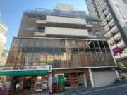 ＪＲ総武線（各駅停車）東中野駅まで徒歩1分