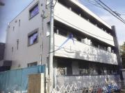 小田急小田原線下北沢駅まで徒歩15分