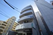 フォンティーヌ金山七弐九