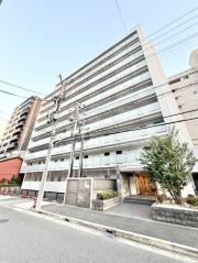 ラウレール名駅南