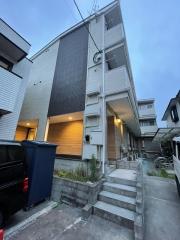 アルファベット座間