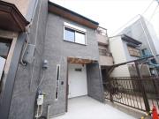 京阪本線西三荘駅まで徒歩8分
