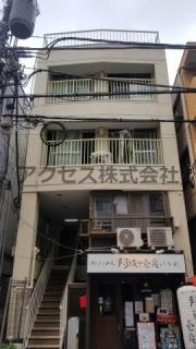 ＪＲ総武線（各駅停車）東中野駅まで徒歩4分