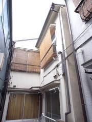 マエダ荘