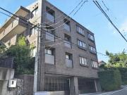 地下鉄名城線八事駅まで徒歩3分