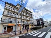 地下鉄西神・山手線大倉山駅まで徒歩14分