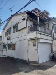 豊南町ガレージ付テラスハウス