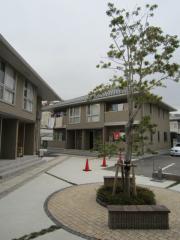 COZY COURT A棟