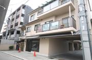 地下鉄烏丸線今出川駅まで徒歩20分