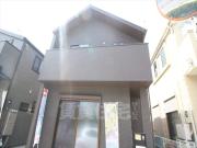 ＪＲ東海道本線高槻駅までバス約4分 徒歩2分