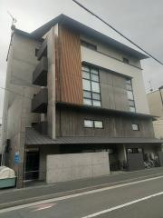 クリプトメリア京都六条