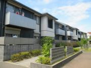 南海泉北線和泉中央駅まで徒歩11分