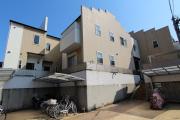 VIANO西山町