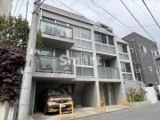 ＪＲ中央線中野駅まで徒歩8分