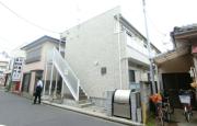 小田急江ノ島線本鵠沼駅まで徒歩1分