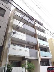 ＪＲ山手線鶯谷駅まで徒歩4分