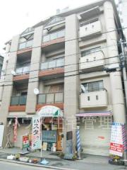 ＪＲ東海道本線摂津富田駅まで徒歩1分