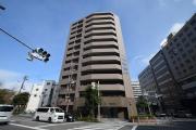 地下鉄四つ橋線本町駅まで徒歩10分