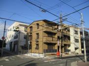 エストドミール東中浜 住居