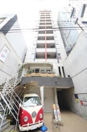 地下鉄四つ橋線四ツ橋駅まで徒歩5分