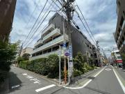 東急東横線学芸大学駅まで徒歩2分