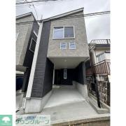 ブルーライン片倉町駅まで徒歩16分