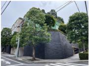 東京メトロ千代田線代々木公園駅まで徒歩9分